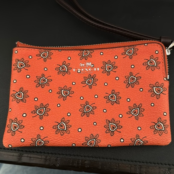 Coach wristlet - Picture 1 of 2